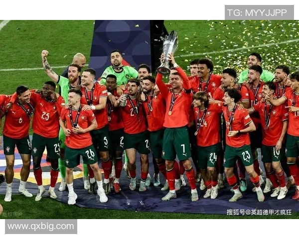 中国足球迷最喜爱的球星是谁他们的辉煌成就与球迷情结解析